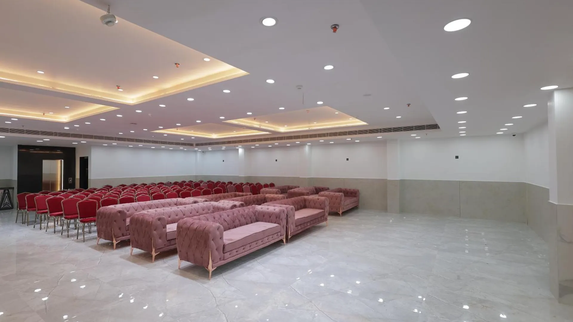 Snj Taj Grand Hotel Agra